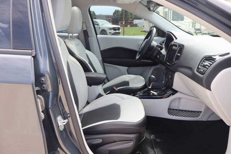 2017 Jeep Compass Limited