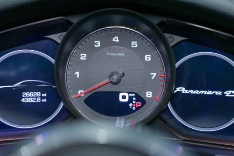 2018 Porsche Panamera 4S
