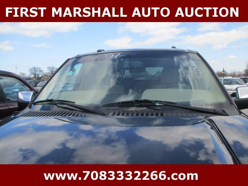 2007 Lincoln Navigator for sale at First Marshall Auto Auction in Harvey IL