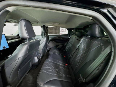 2022 Ford Mustang Mach-E Select