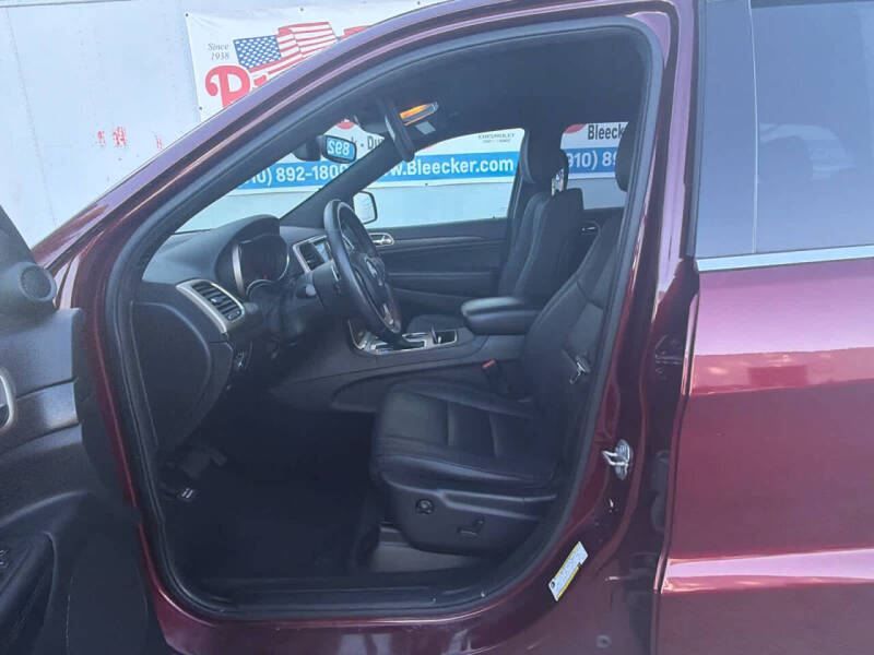 2017 Jeep Grand Cherokee Laredo