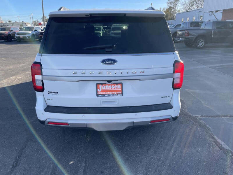 2024 Ford Expedition MAX XLT