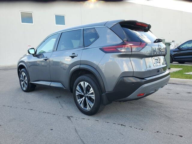 2022 Nissan Rogue SV