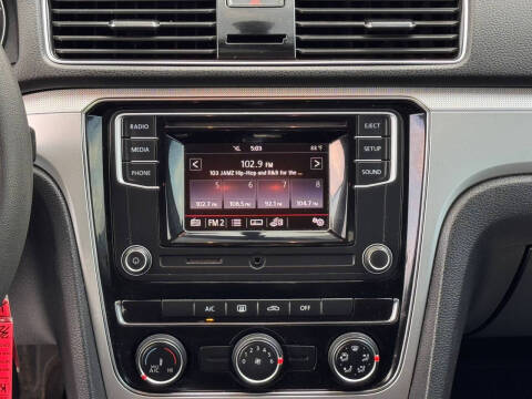 2018 Volkswagen Passat 2.0T S