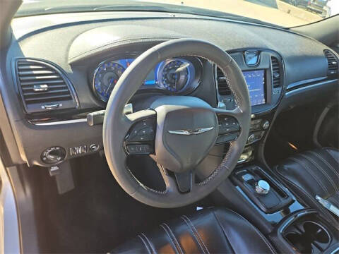 2023 Chrysler 300 S V6