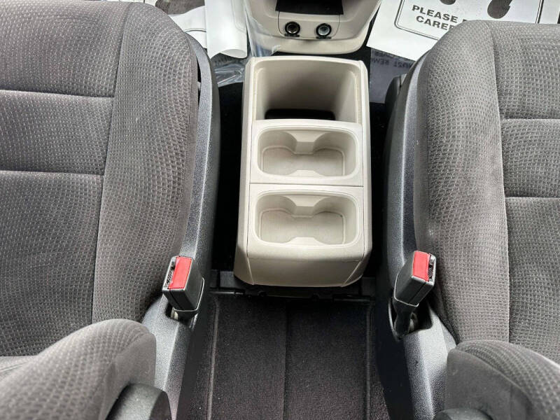 2014 Dodge Grand Caravan American Value Package