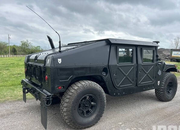 2007 AM General HMMWV