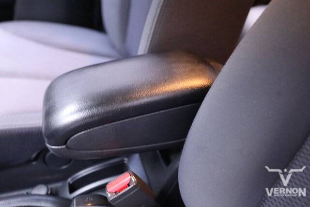 2008 Nissan Versa 1.8 SL