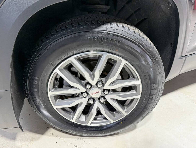 2017 GMC Acadia SLE-2