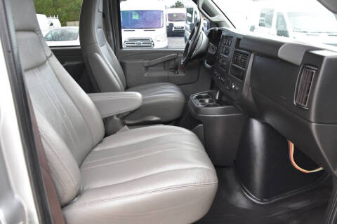 2017 Chevrolet Express LS 3500