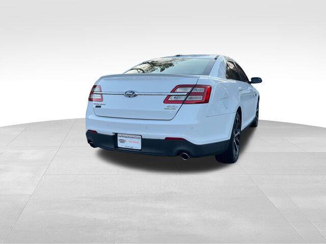 2016 Ford Taurus SEL