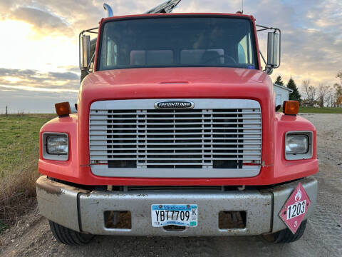 2000 Freightliner FL70