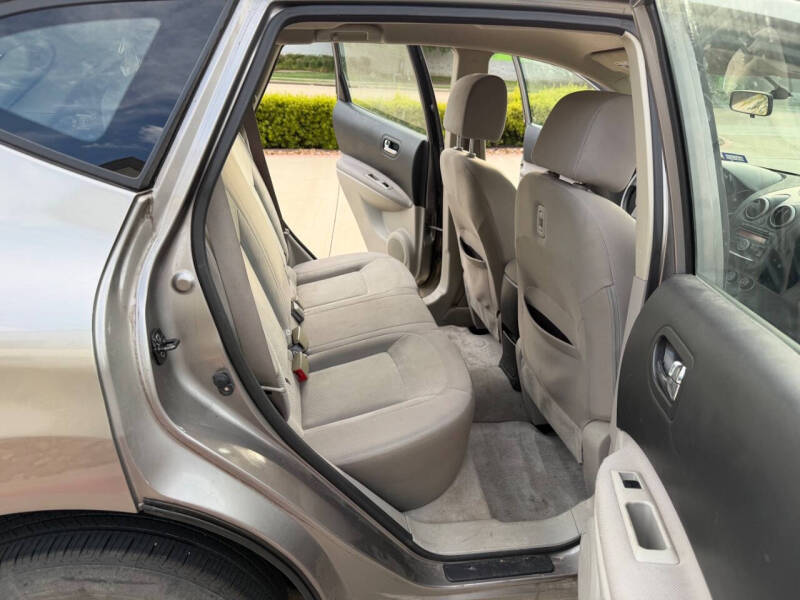 2012 Nissan Rogue S