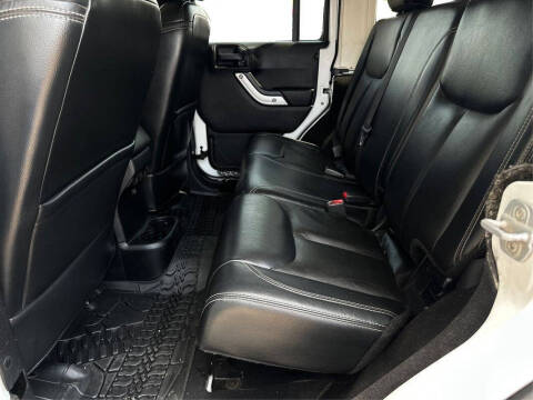 2013 Jeep Wrangler Unlimited Sahara