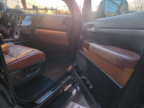 2010 Toyota Tundra Limited