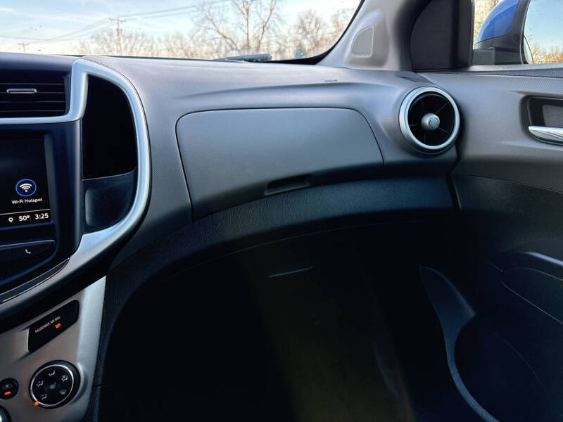 2018 Chevrolet Sonic LT Auto