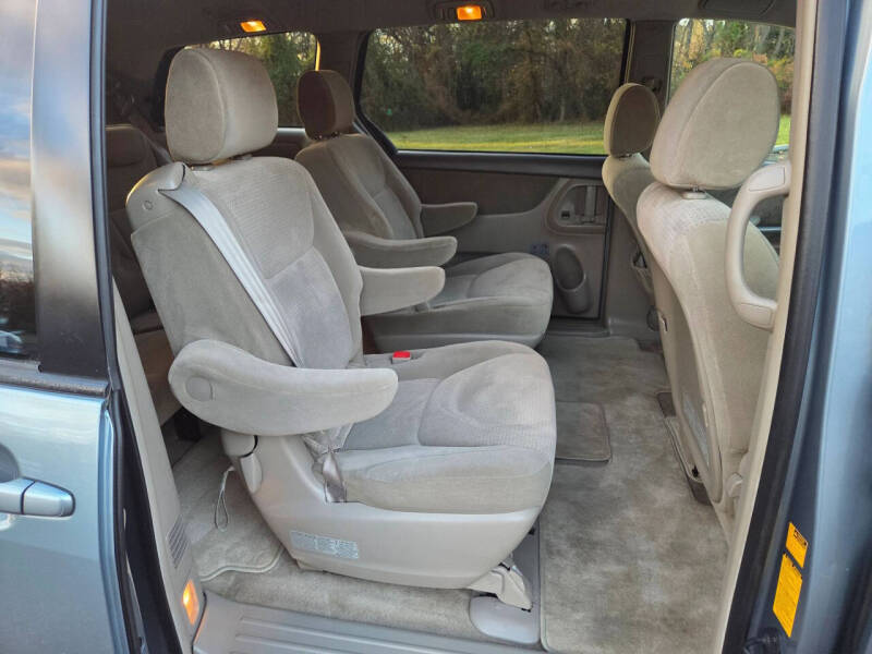 2008 Toyota Sienna