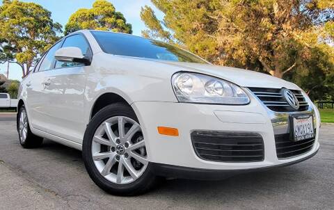 2010 Volkswagen Jetta for sale at LAA Leasing in Costa Mesa CA