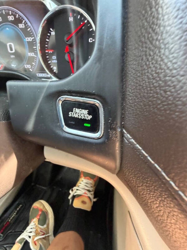 2019 GMC Acadia Denali