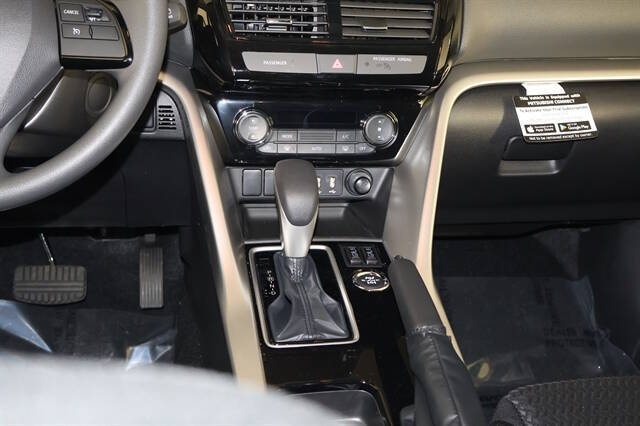 2026 Mitsubishi Eclipse Cross LE