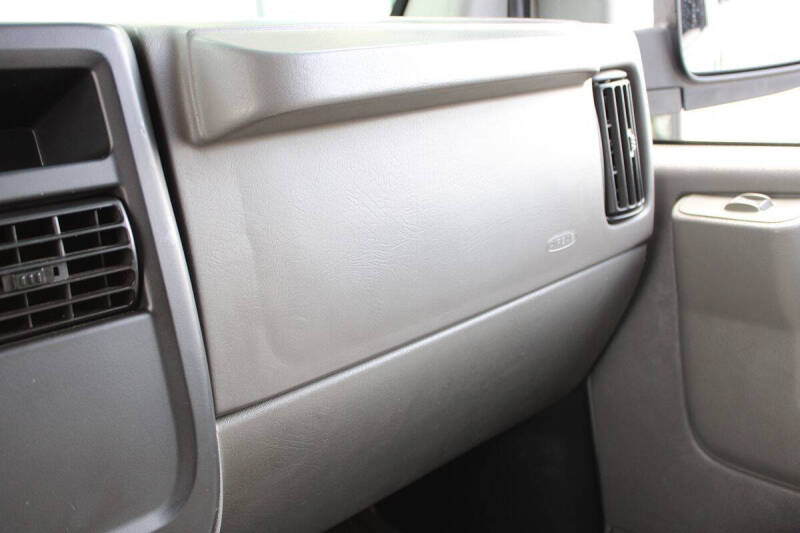 2006 Chevrolet Express LS 3500