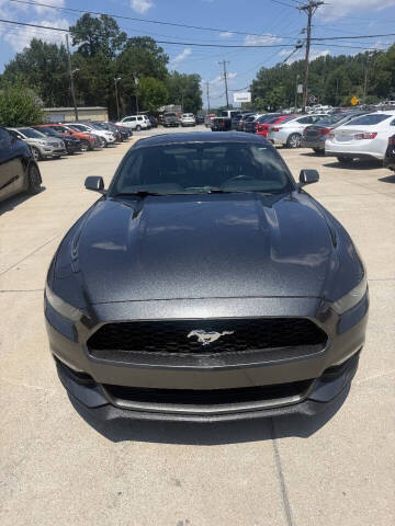 2016 Ford Mustang V6