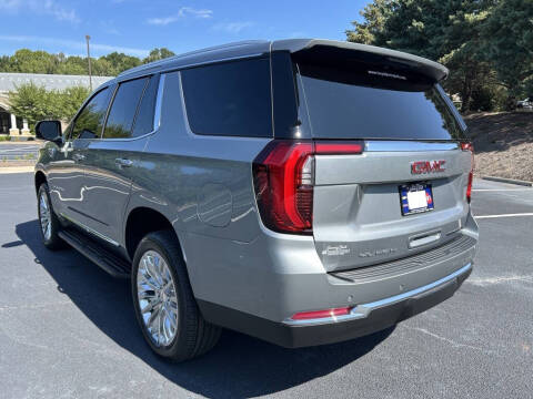 2025 GMC Yukon Elevation