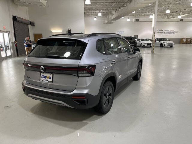 2025 Volkswagen Taos S