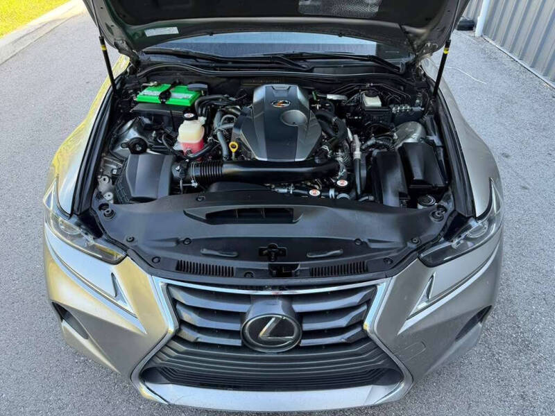 2018 Lexus IS 300