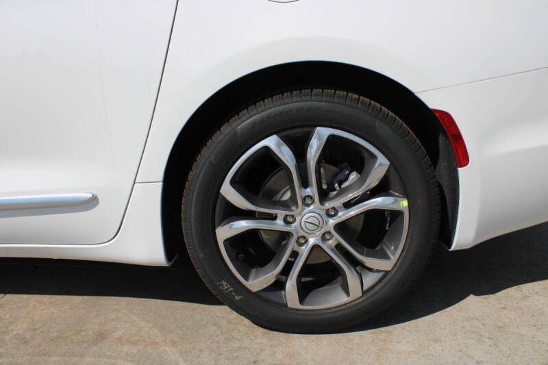 2026 Chrysler Pacifica Pinnacle