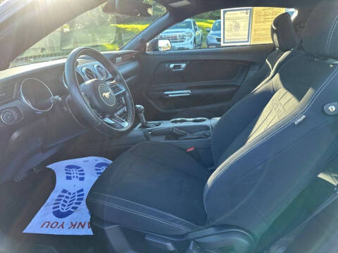 2021 Ford Mustang EcoBoost