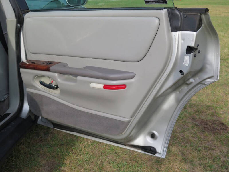 1999 Oldsmobile Aurora