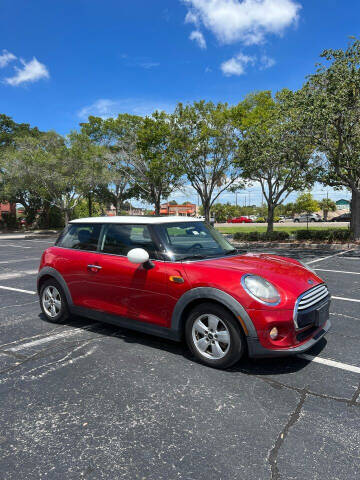 2015 MINI Hardtop 2 Door for sale at Florida Prestige Collection in Saint Petersburg FL