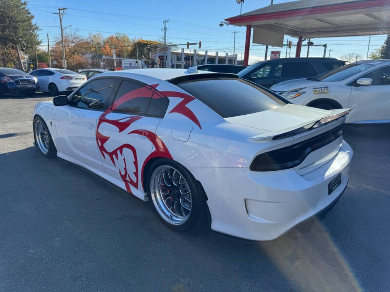 2015 Dodge Charger SRT Hellcat