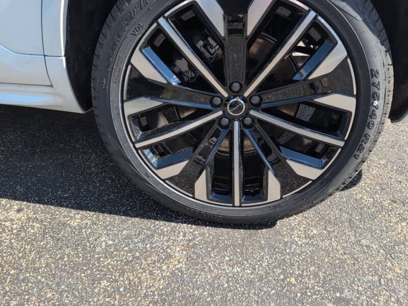 2026 Volvo XC90 B5 Plus 7P