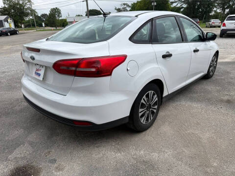2016 Ford Focus S
