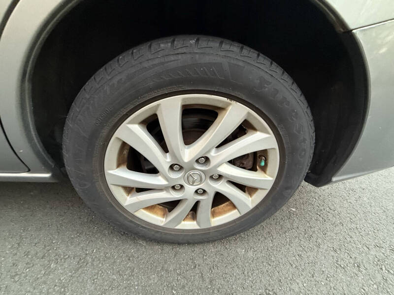 2012 Mazda MAZDA5 Sport