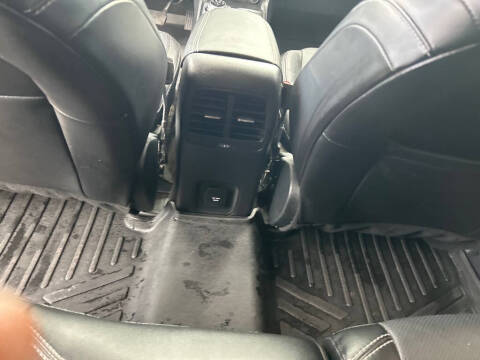 2020 Ford Escape Hybrid Titanium