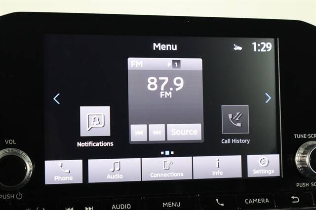 2024 Mitsubishi Outlander ES