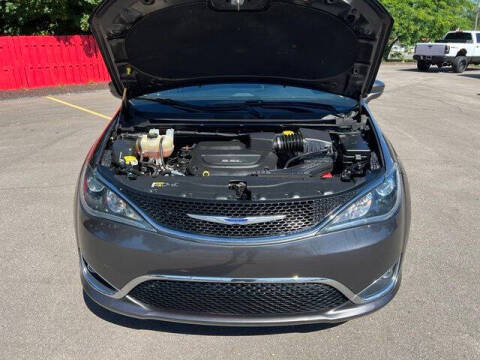 2018 Chrysler Pacifica Touring Plus