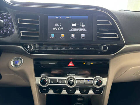 2019 Hyundai Elantra