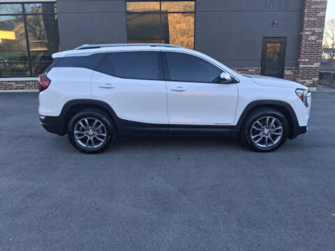 2023 GMC Terrain SLT