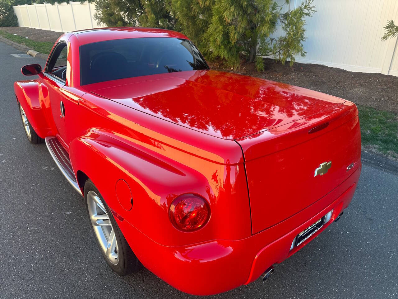 2004 Chevrolet SSR 11