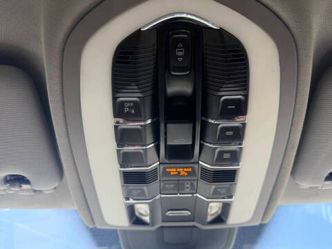 2013 Porsche Cayenne