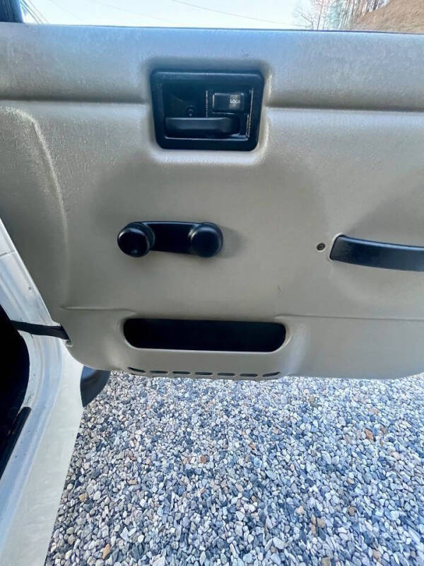 2003 Jeep Wrangler X