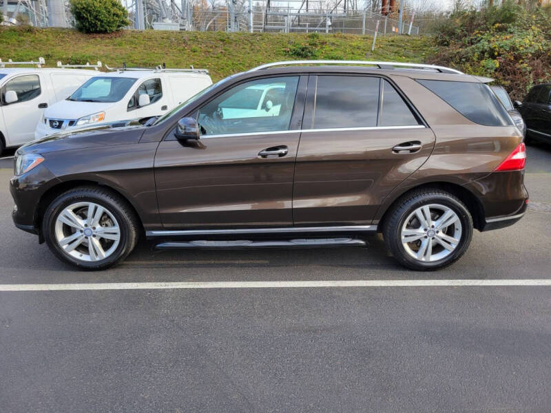 2013 Mercedes-Benz M-Class ML350 photo 4