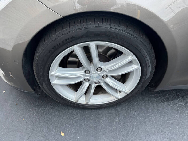 2015 Tesla Model S 85D