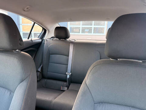 2016 Chevrolet Cruze LS Auto