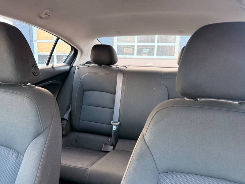 2016 Chevrolet Cruze LS Auto