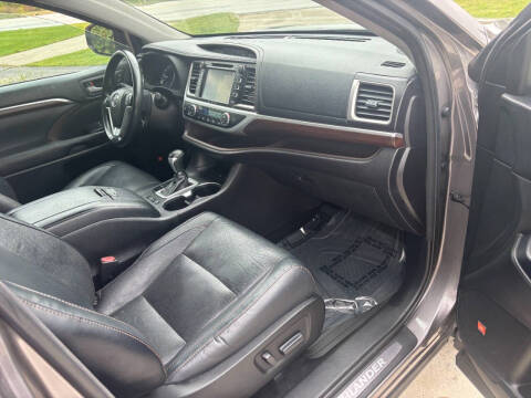 2016 Toyota Highlander Limited